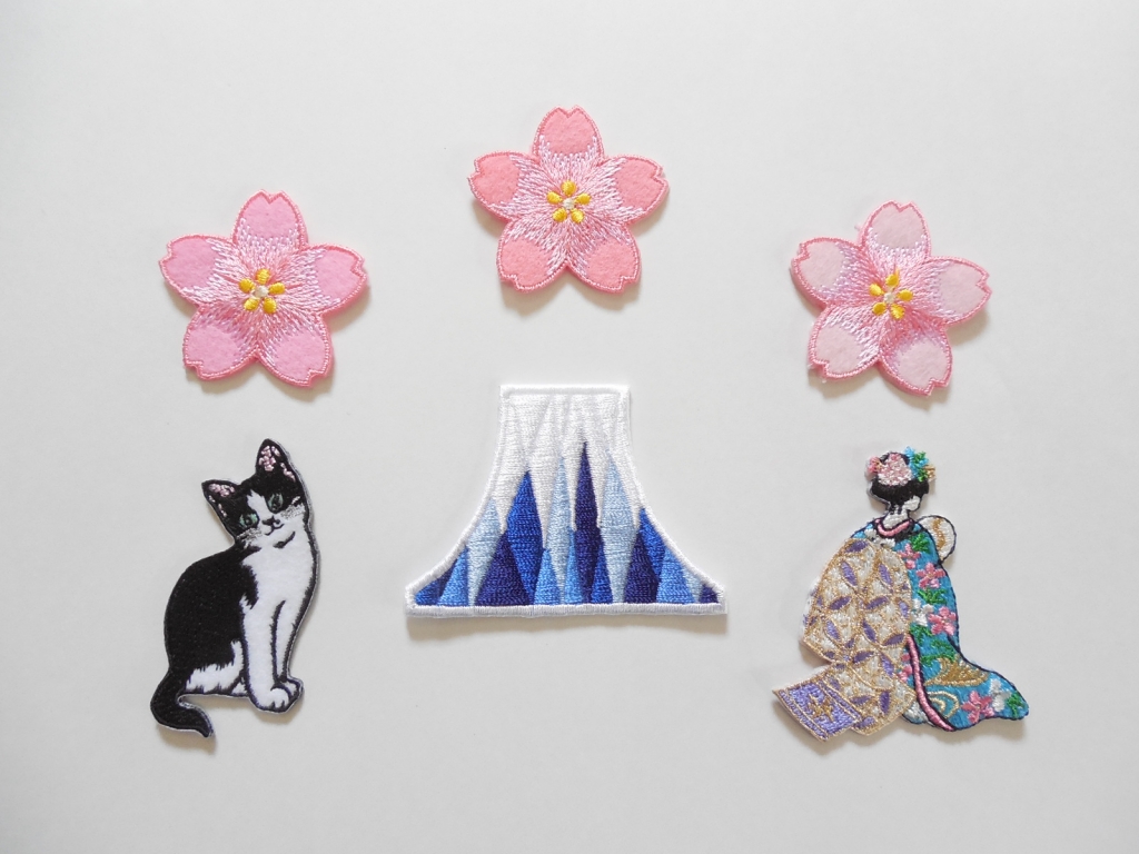 ワッペン　　ヒートカット